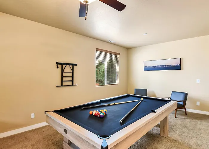 Pine Mountain Trail Pool Table Dog Family Fun In * Flagstaff